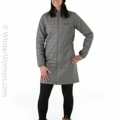Patagonia Women's Nano Puff Parka -Spyder Shop fw2021 patagonia womensnanopuffparka noblegrey modelb